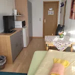 Garni 부르크하우젠