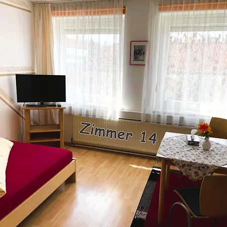 Hotel Garni *